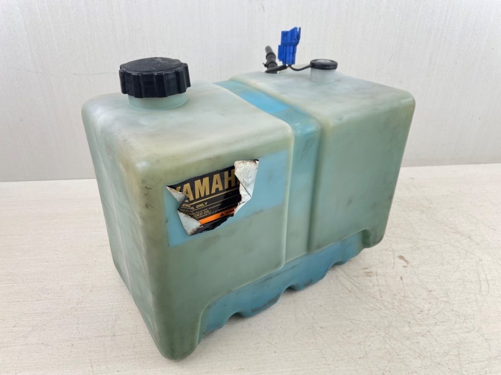 Yamaha Outboard 2 Stroke 10.5L Remote Sub Oil Tank With Pump & Sensor