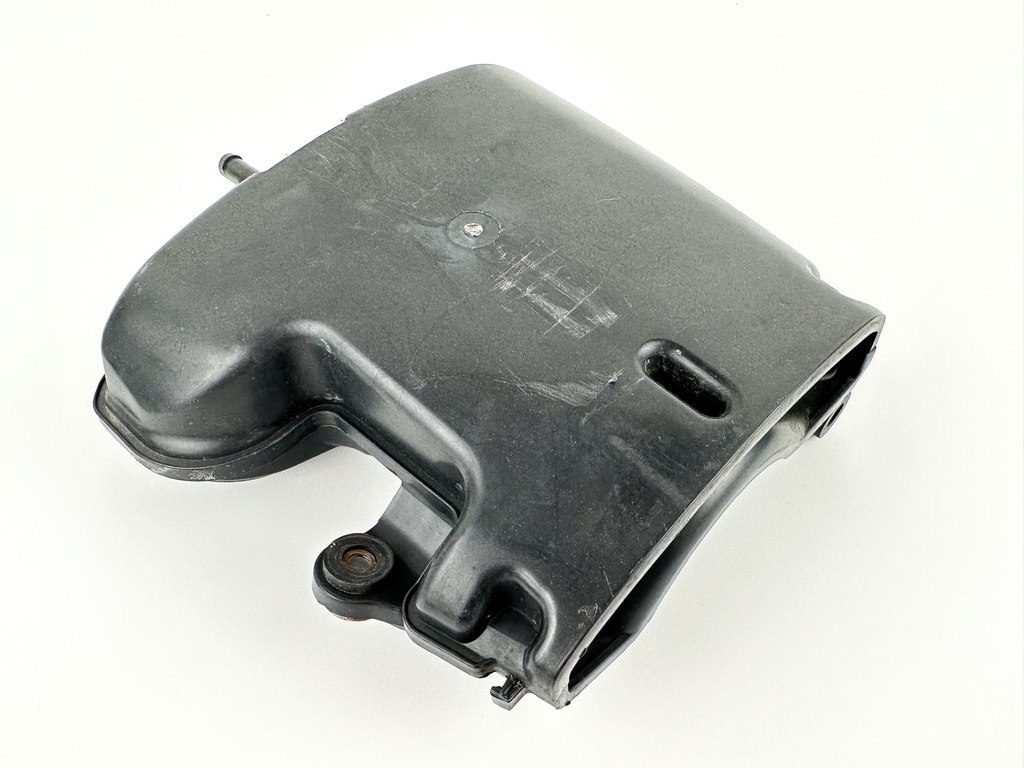 2008 Suzuki 50 HP 4 Stroke Outboard Intake Air Silencer Assembly 13810-87J20 OEM