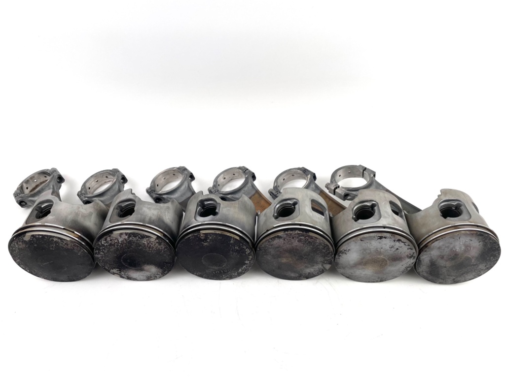 2003 Yamaha 150 HP VZ150 2 Stroke HPDI Piston W/ Connecting Rod Set