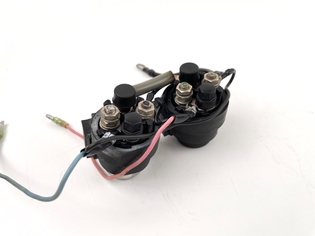 2001 Suzuki 90 HP 4 Stroke Outboard Trim Tilt Relay 38410-94552 OEM