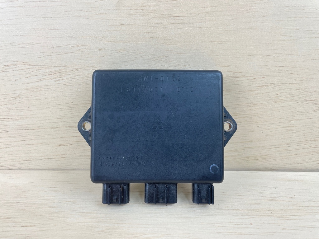 2001 Honda 90HP Outboard ECU Control Module CDI Ignition 30400-ZW1-013