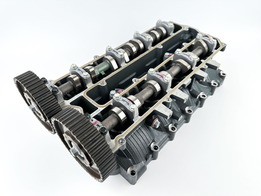 2015 Yamaha 150 HP 4 Stroke Outboard Cylinder Head 63P-W009A-04-9S OEM