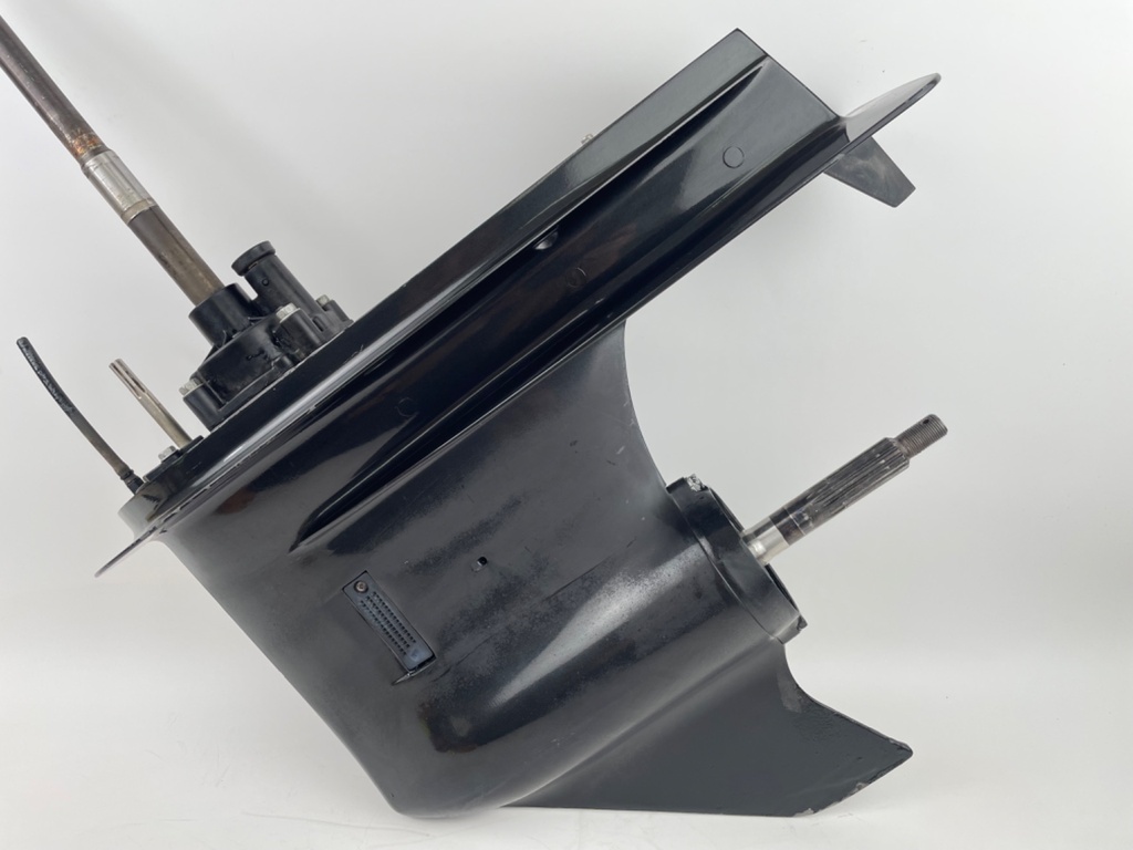 01-11 Suzuki DF 90 100 115 HP 4 Stroke Outboard 25" Lower Unit Gear Case Assembly