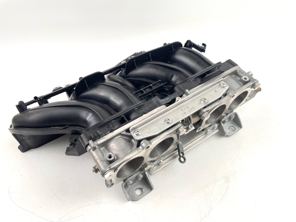 2016 Yamaha 150 HP 4 Stroke Intake Manifold & Throttle Body 63P-13751-20-00 OEM