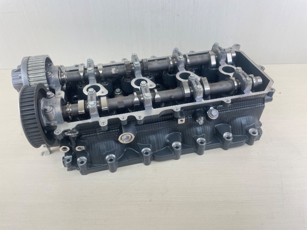 2015 Yamaha 200HP F200 4 Stroke Outboard Cylinder Head 6DA-W009A-03-9S