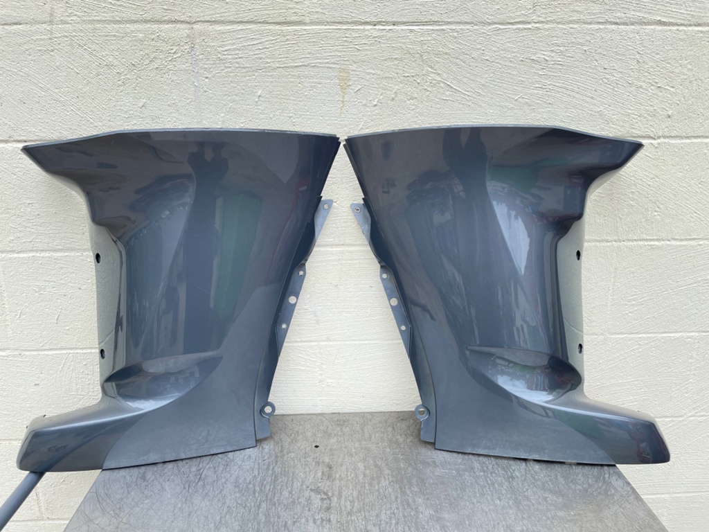 2007 - 2019 Yamaha F 350 HP 4 Stroke Outboard Lower Apron Cover Set Left & Right