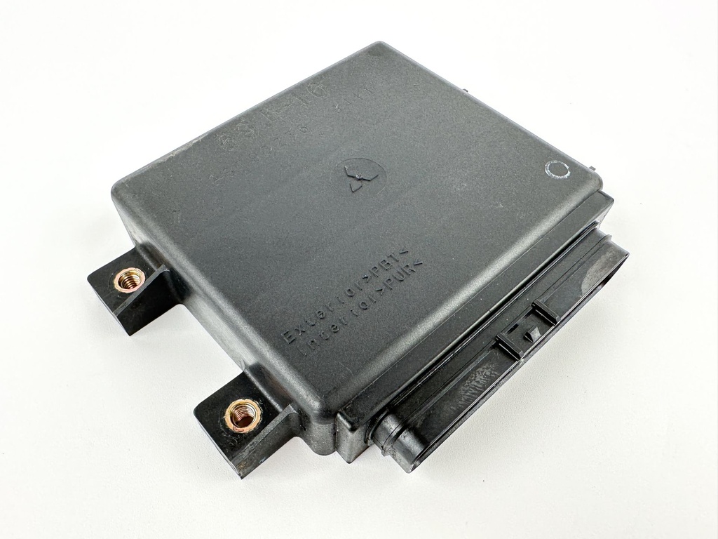 2004 Yamaha 225 HP 4 Stroke Outboard ECU Engine Control Unit 69J-8591A-10-00 OEM