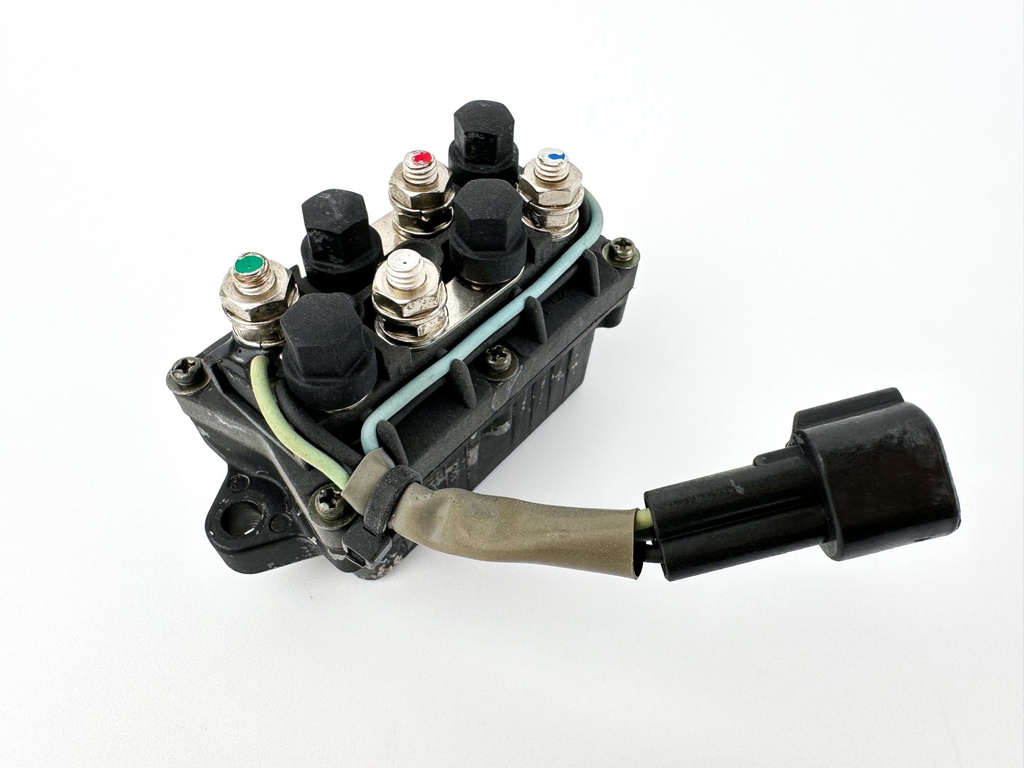 2001 Yamaha 90 HP 2 Stroke Outboard Trim Tilt Relay 61A-81950-00-00 OEM