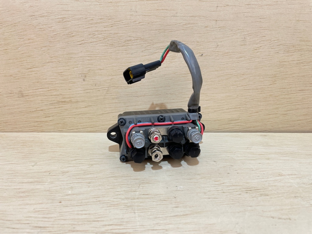 2015 Yamaha 250HP Outboard Trim And Tilt Relay Assembly 6AW-81950-00-00