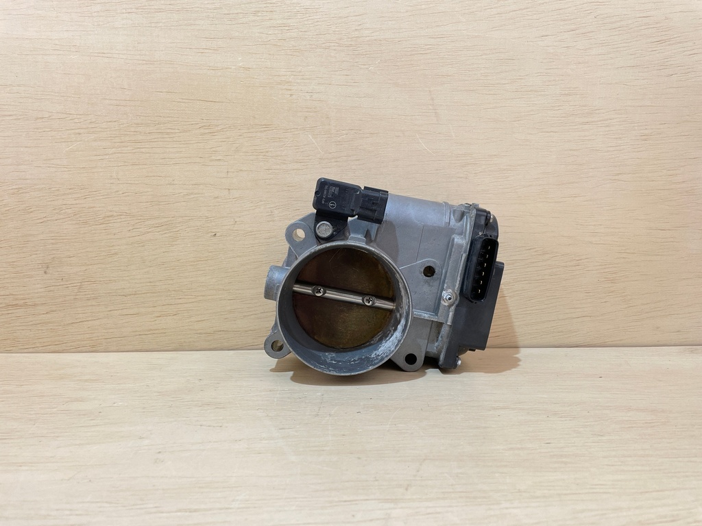 2015 Yamaha 250HP Outboard Engine Throttle Body Assembly 6CB-13751-11-00