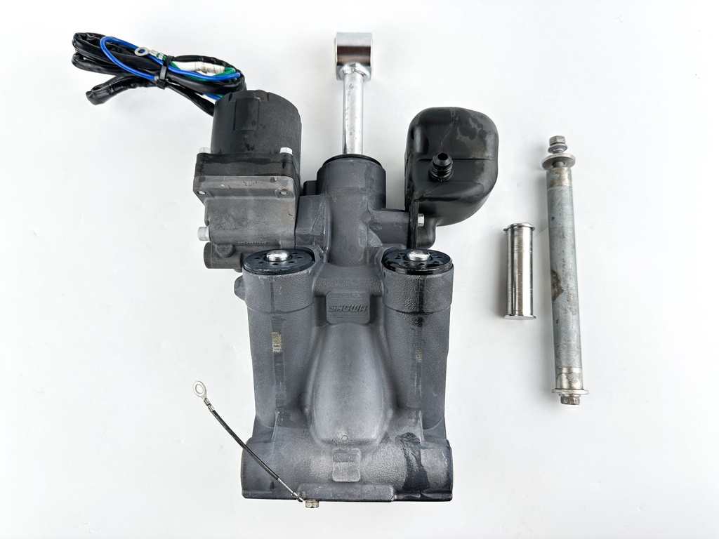 2014 Yamaha 200 HP 4 Stroke Outboard Power Trim Tilt Unit 63P-43800-06-00 OEM