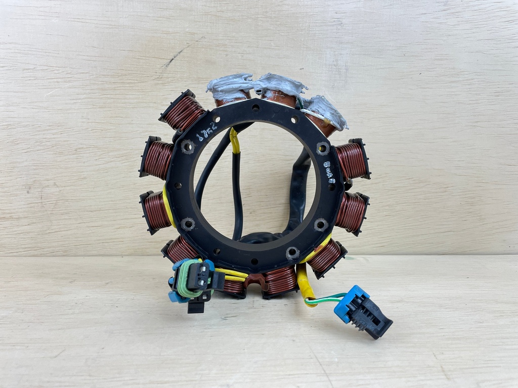 2003 Mercury 200HP Outboard Engine 2 Stroke Stator Assembly 858404T4