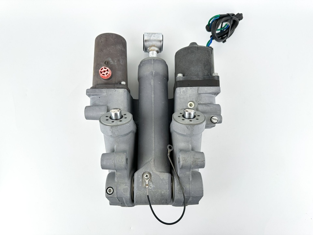 2007 Suzuki 300 HP 4 Stroke Outboard Power Trim Tilt Unit 48500-98J03 OEM
