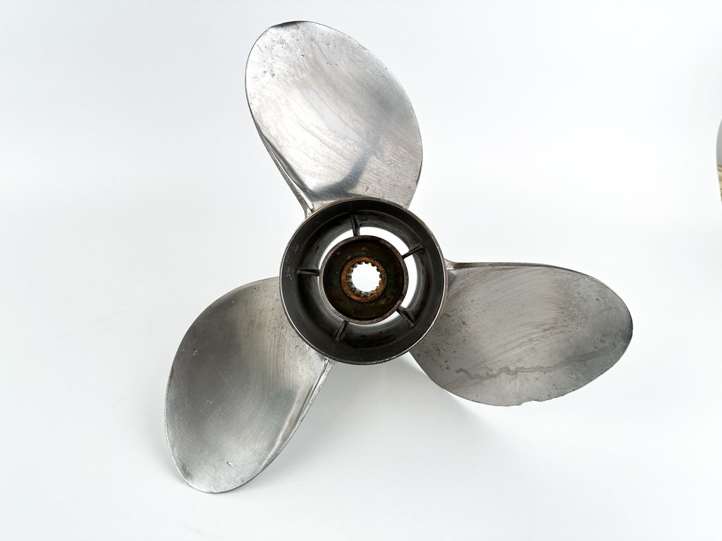 Suzuki Stainless Prop Propeller 3 x 14 x 19P Right Hand Rotation