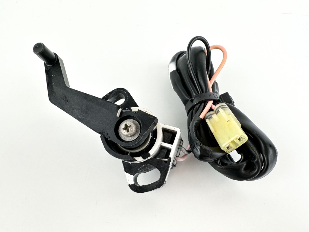2014 Yamaha 300 HP 4 Stroke Outboard Trim Sender Unit Sensor 69J-83672-11-00 OEM