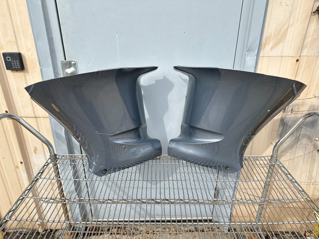 2012 Yamaha 250 HP 4 Stroke Outboard Lower Apron Cowling Port 6CB-42741-00-8D OEM