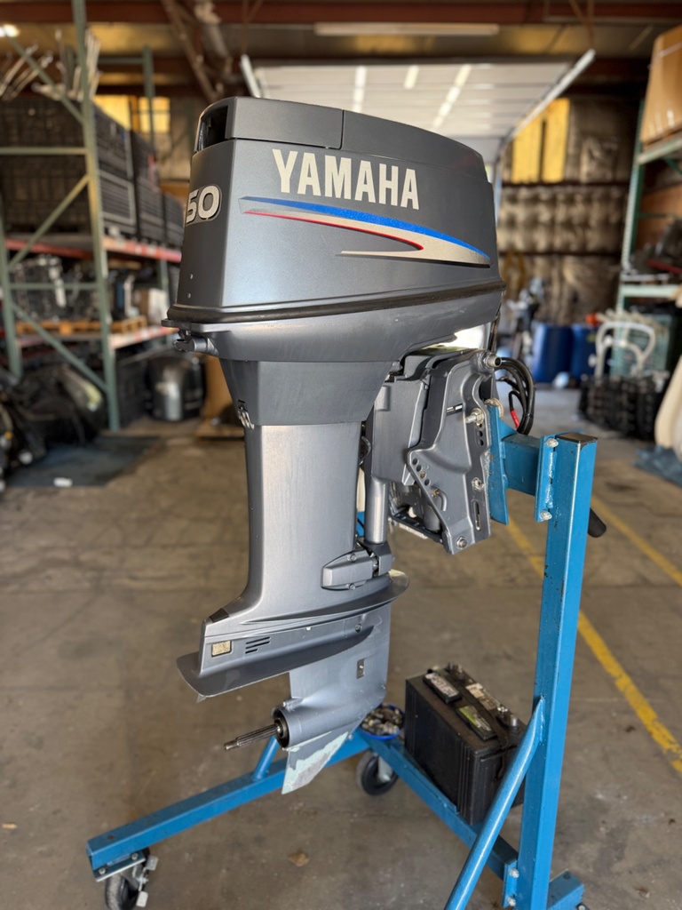 2004 Yamaha 50HP 2 Stroke Outboard Engine W/ 20" Shaft