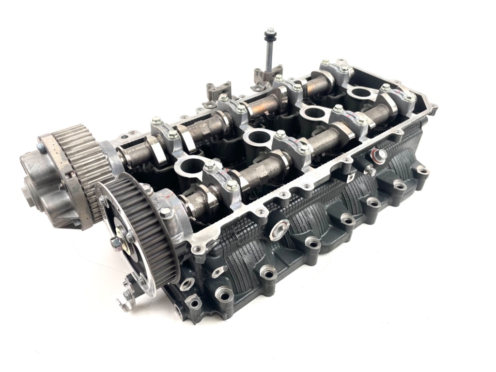 2017 Yamaha 200 HP 4 Stroke Outboard Cylinder Head 6DA-W009A-00-9S OEM