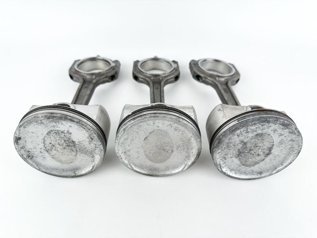 2020 Yamaha 150 HP 4 Stroke Outboard Piston W/ Connecting Rod 63P-11631-10-93 OEM