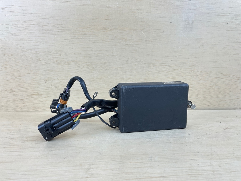 2003 Mercury 150HP Outboard Engine Ignition Control Module 857185T1