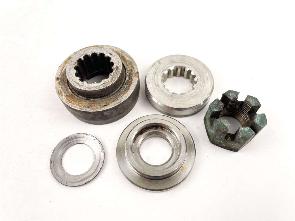 Suzuki 4 Stroke Outboard Prop Hardware 09141-18005 Nut Thrust Washer Spacer