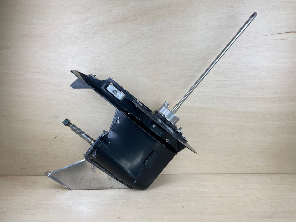 2006 Mercury 60HP 4 Stroke Outboard Big Foot 20" Lower Unit Gearcase 899106T01