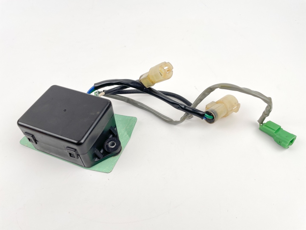 Honda 115 130 HP 4 Stroke Outboard Power Trim Tilt Relay Unit 38550-ZW5-003