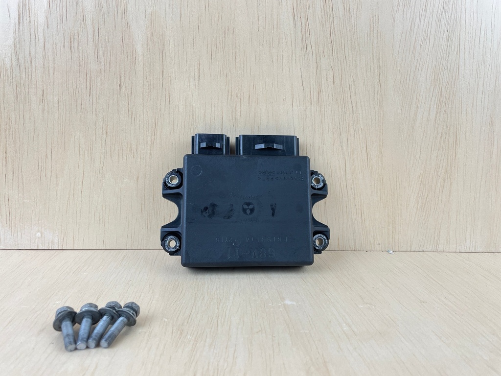 2003 Yamaha 115HP F115 Engine Control Unit Assembly ECU 68V-8591A-11-00