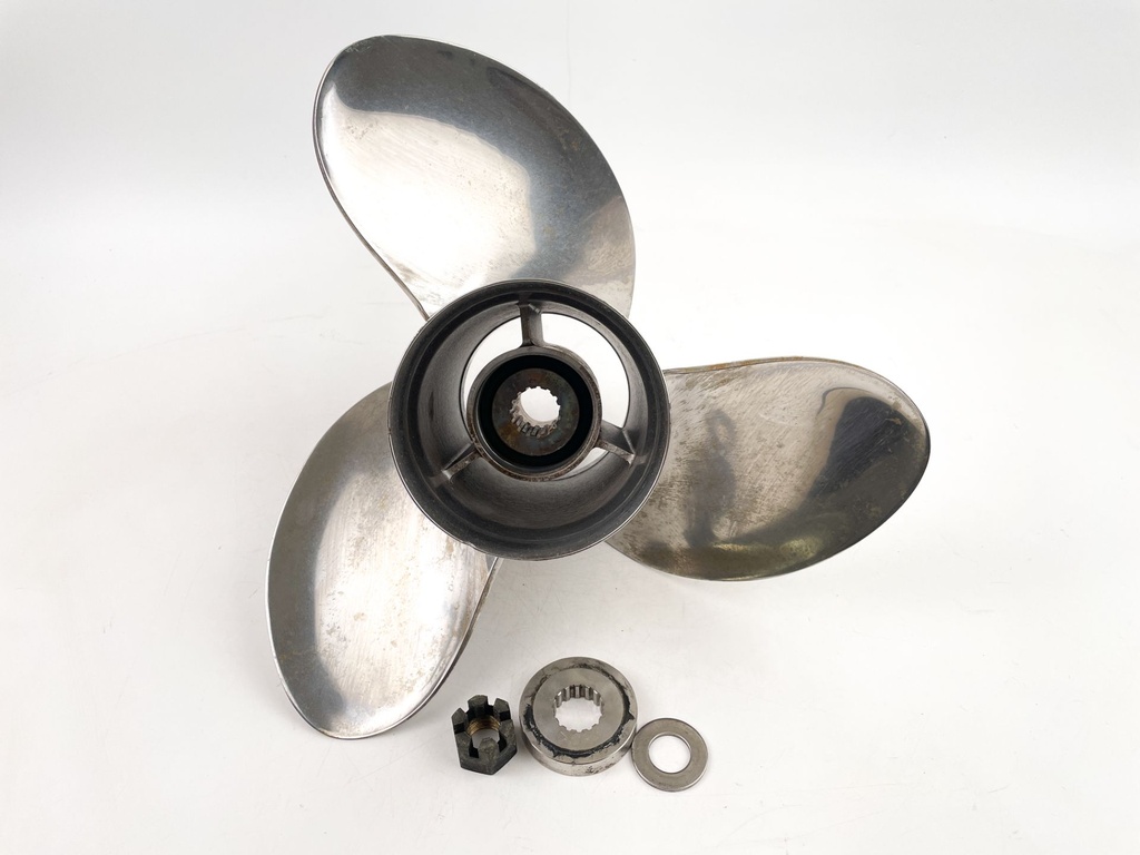 Yamaha Reliance 14 1/2 x 15P Stainless Steel Prop Propeller 3 Blade RH