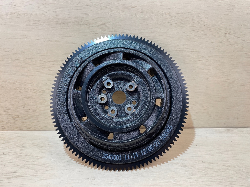 2007 Evinrude Etec 115HP Outboard Engine Flywheel Assembly 5007033