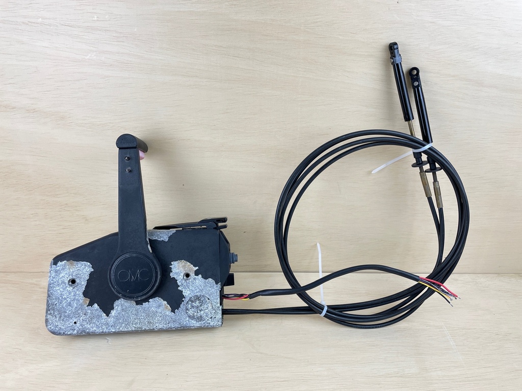 OMC Evinrude Johnson Side Mount Control Box Binnacle With Cables - No Key