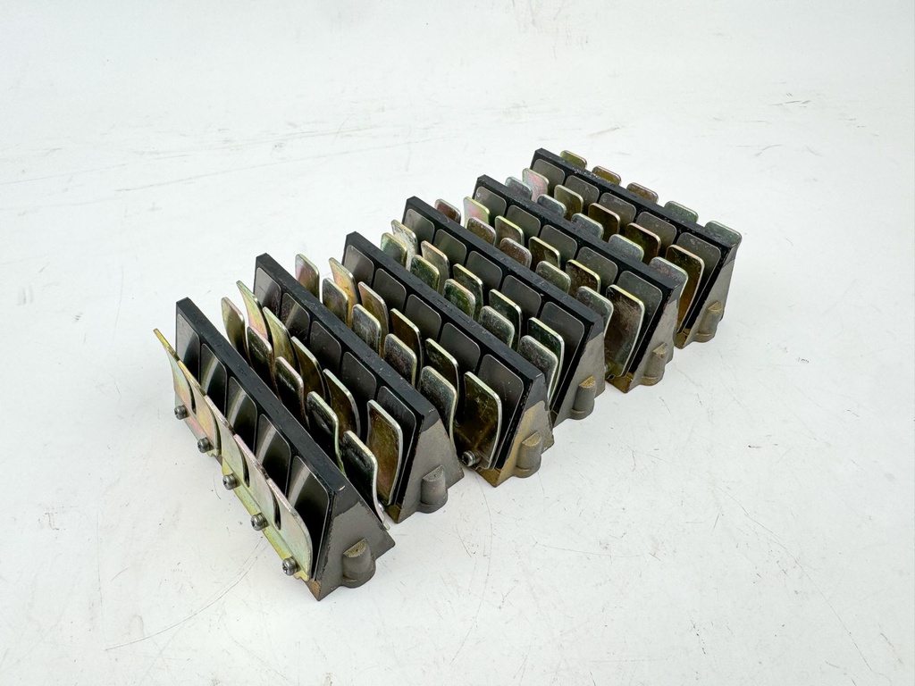 2000 + Yamaha 150 175 200 225 2 Stroke Outboard Reed Valve Assembly 65L-13610-01-00