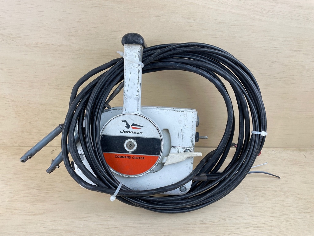Johnson Command Center Side Mount Control Box Binnacle With Cables - No Key