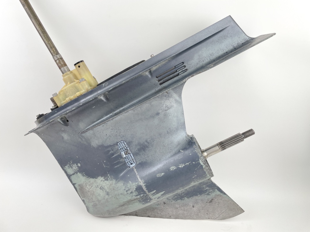 Yamaha 250 225 HP 2 Stroke Outboard 25" XL Lower Unit Gear Case 1997-2003 - Parts