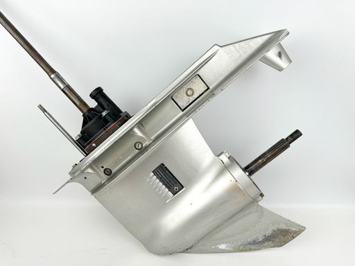 [034900] 1999-2004 Honda 130 HP 4 Stroke Outboard Lower Unit Gear Case 41100-ZW5-810ZA