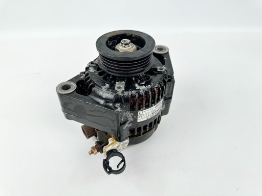 [034885] 2004 Honda 130 HP 4 Stroke Outboard Alternator 31630-ZW5-003 OEM