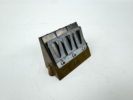 [035777] Evinrude BRP Etec 2 Stroke Outboard Reed Valve Assembly 0769705