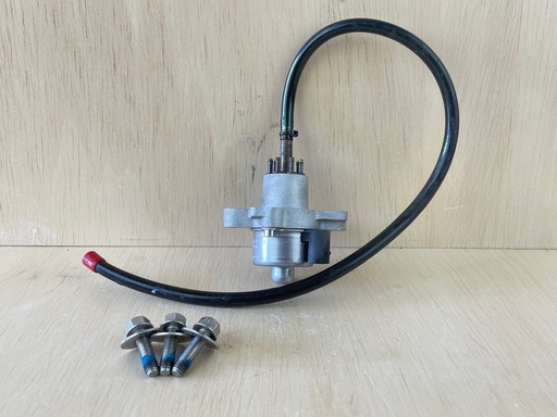 [3969] 2003 Mercury 225HP Optimax 2 Stroke DFI Oil Pump Assembly 857149T2 8M0185614