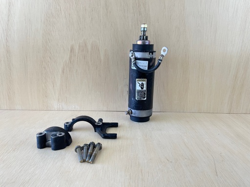 [3961] 2000 Mercury 200HP 2 Stroke Starter Motor Assembly 794721