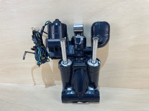 [2831] Johnson Evinrude Etec Ficht Hydraulic Power Trim & Tilt Assembly Great Condition