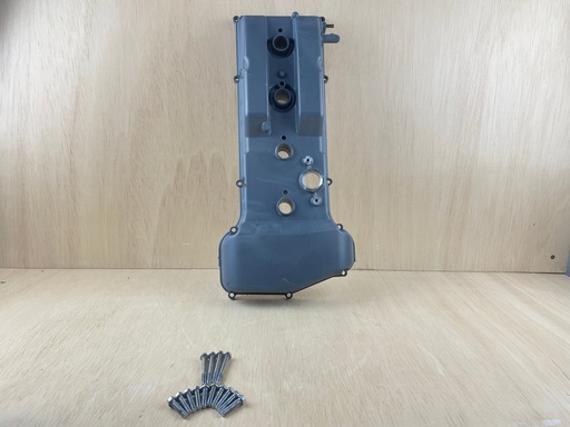 [4162] 2012 Suzuki 140Hp DF140 4 Stroke Outboard Cylinder Head Cover 11170-90J01