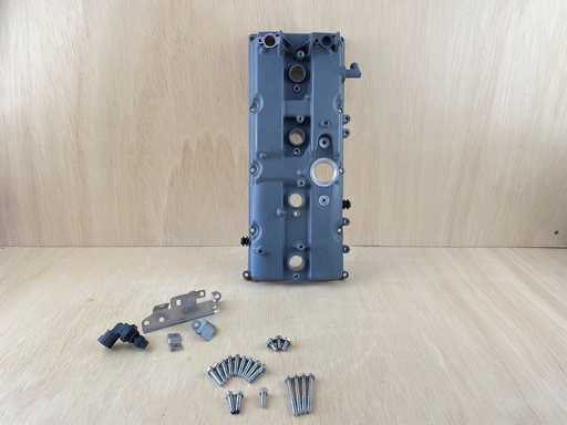 [4145] 2014 Suzuki 150HP DF150 4 Stroke Outboard Cylinder Head Cover 11170-96J00