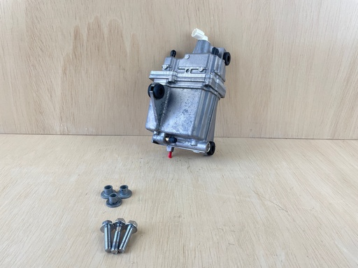 [4126] 2014 Suzuki 150HP DF150 Outboard VST Fuel Vapor Separator Tank 15600-96J12