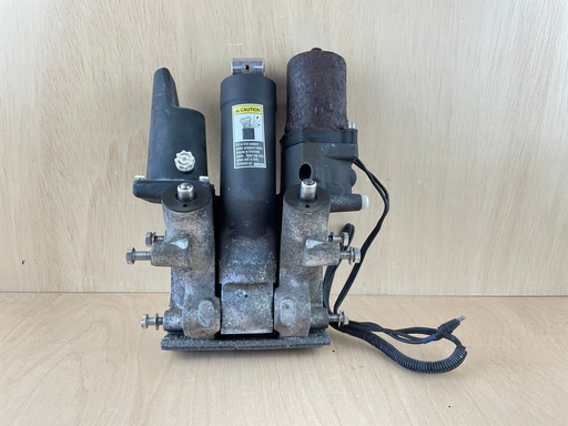 [4333] 2008 Mercury Optimax 225HP Power Trim & Tilt Unit Assembly 855998A09