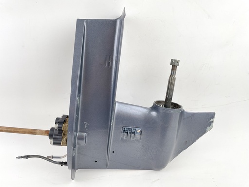 [027919] 1995-2001 Yamaha 30HP 2 Stroke Outboard 15" Short Shaft Lower Unit Gear Case