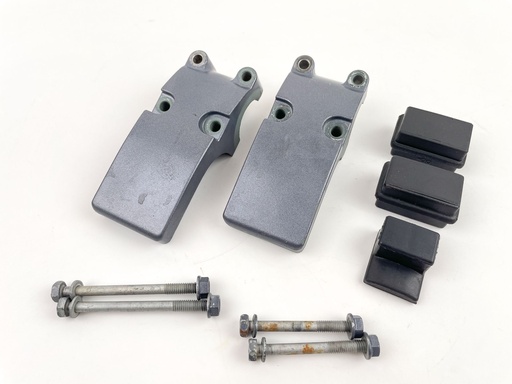 [028477] 2002 Yamaha 9.9 HP 2 Stroke Outboard Lower Side Motor Mount Damper 63V-44551-01-4D OEM