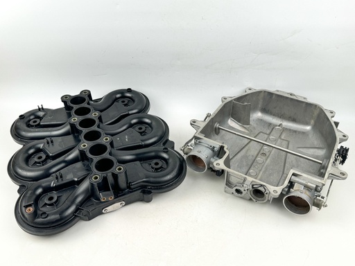 [033616] 2007 Suzuki 200 HP 4 Stroke Outboard Air Intake Collector 13130-93J31 OEM