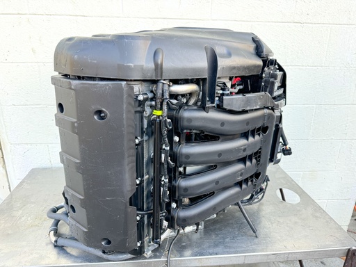 [038332] 2013 Yamaha 350 HP 4 Stroke Outboard Powerhead 6AW-W009B-04-9S OEM