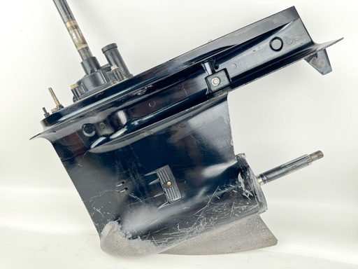 [038916] 2019 Suzuki 150 HP 4 Stroke Outboard 25" Lower Unit Gear Case 55110-93J20-YAY OEM