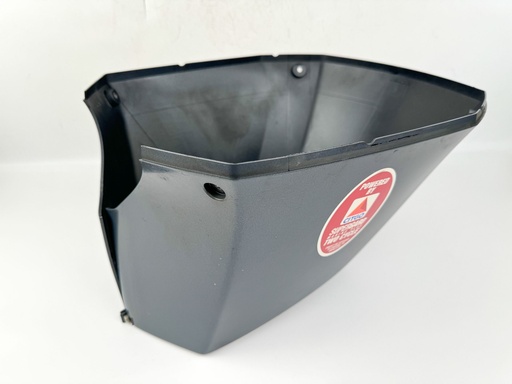 [036494] 2005 Yamaha 250 HP 2 Stroke Outboard Lower Apron Cover {mpn} OEM